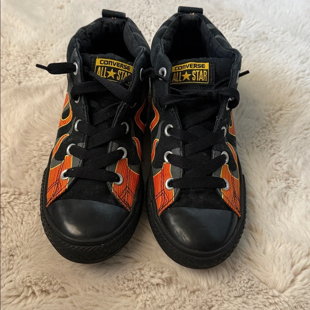 Converse Kids Sneakers with Flame Design 4